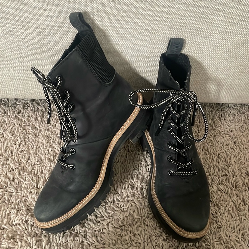 TOMS Frankie boots black size 6